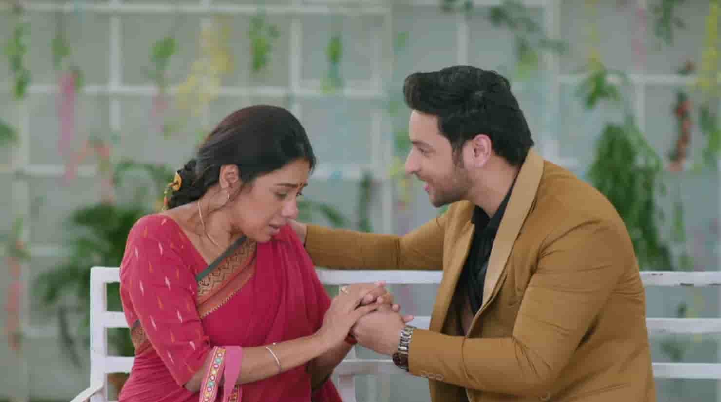 Anupama 19th June 2025 Written Episode Update: Prem Surprisingly Forgives and Apologizes to Anupama!