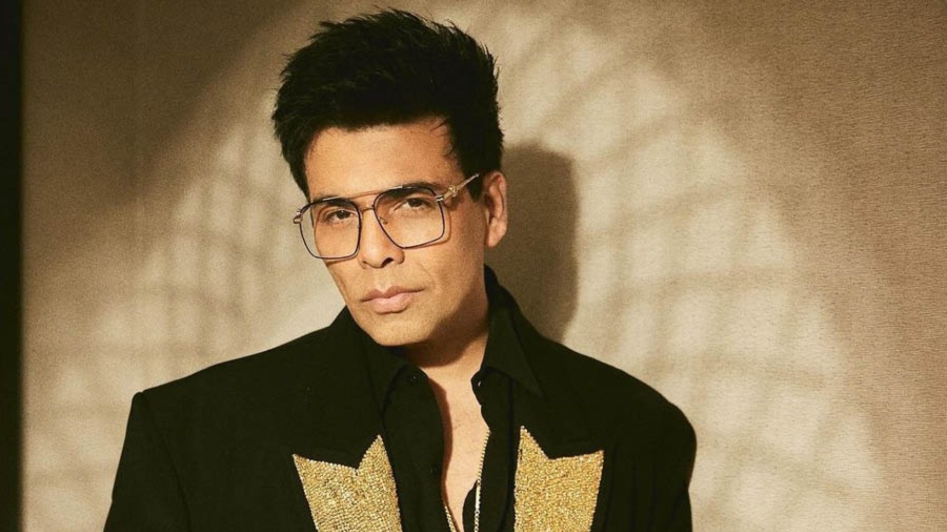 Karan Johar: The Worst Negotiator Karan Johar's ₹1,000 Crore Dharma
