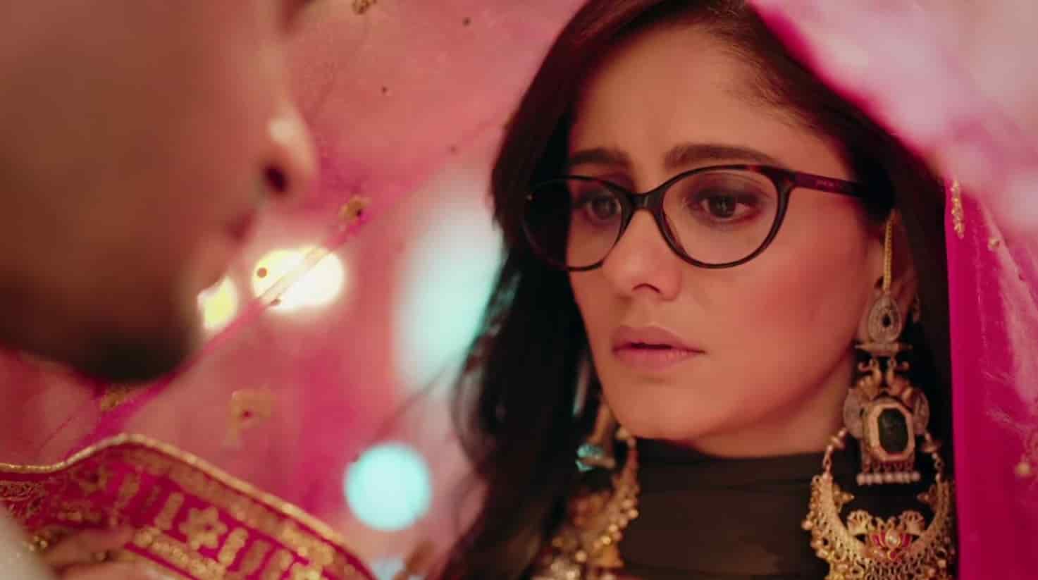 Mannat Har Khushi Paane Ki 9th June 2025 Written Episode: Devine Moment Of Vikrant and Mannat While Aishwarya’s Trap with UV Powder