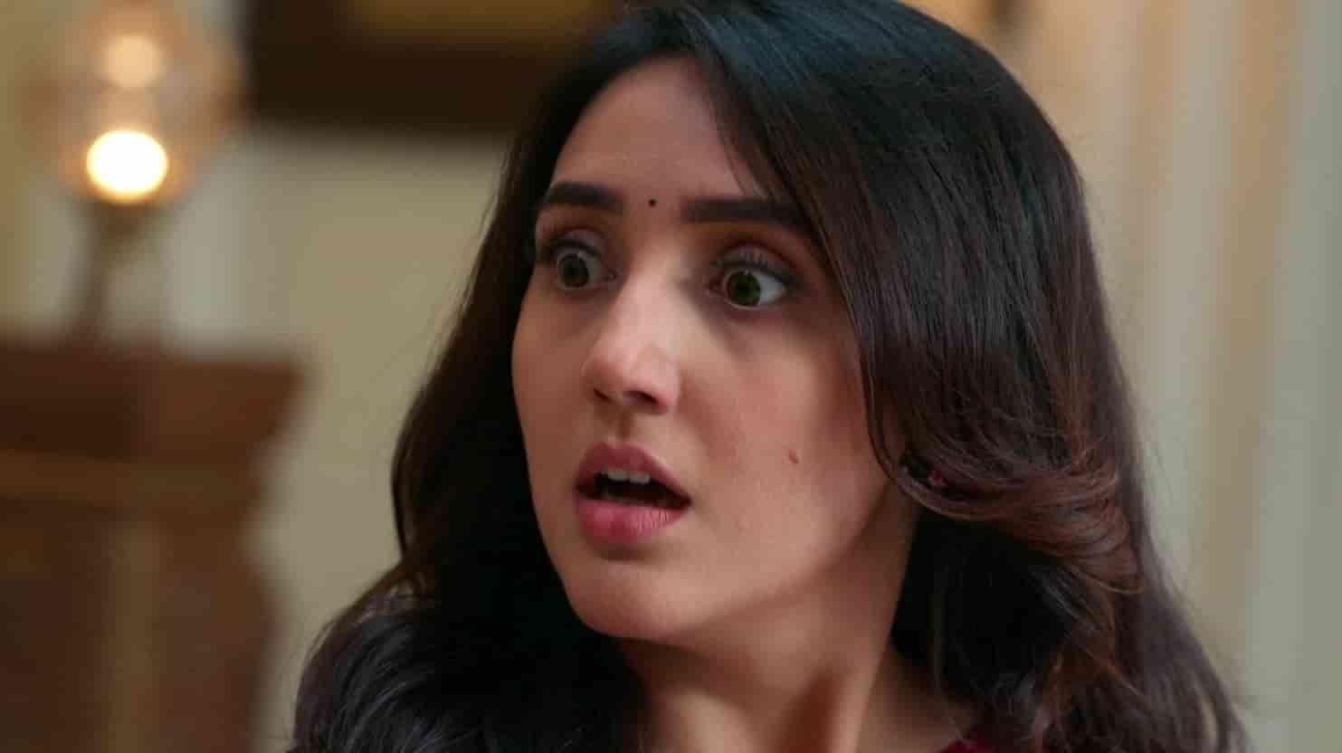 Suman Indori 17th April 2025 Written Episode Update: Will Suman Be Able To Save Malti & Malini From Vikram?