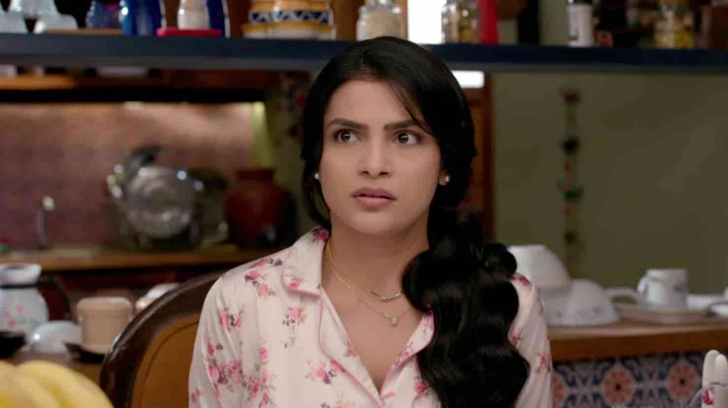 Udne Ki Aasha 13th August 2025 Written Episode Update: Roshni's Risky Move! Will She Get Caught Stealing Sachin's Phone?